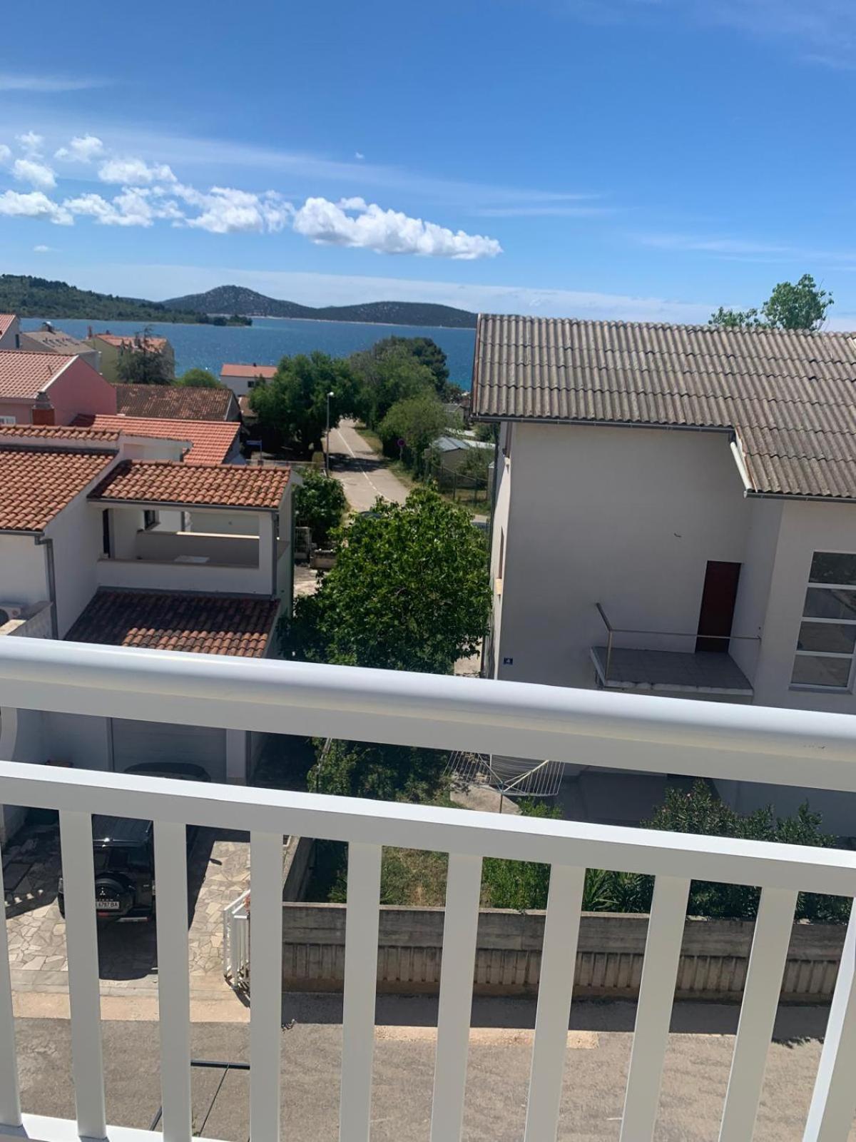 Apartmani Petricevic Vodice Exteriér fotografie