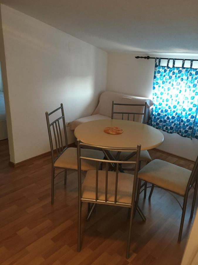 Apartmani Petricevic Vodice Exteriér fotografie